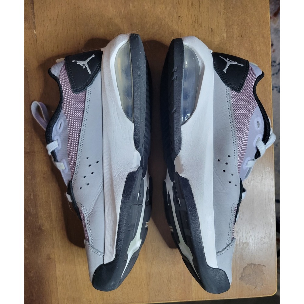 Air Jordan Jordan Air 200E Plum Fog Smoke Grey Womens Size 9